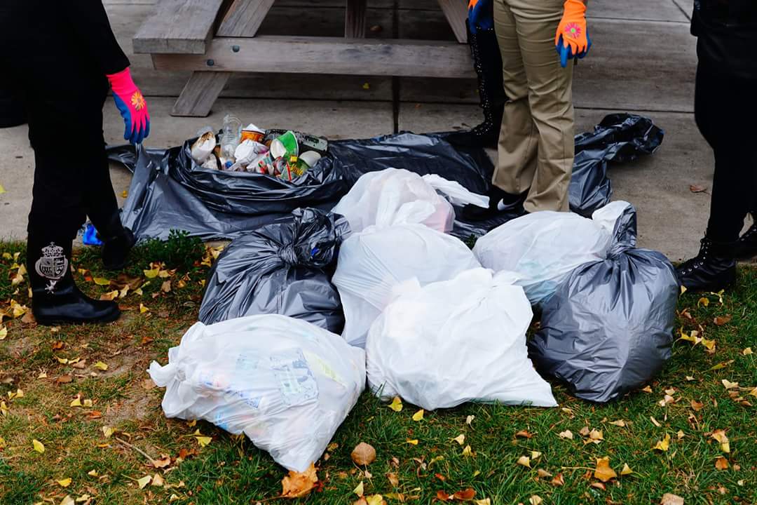 Decay_Devils's tweet photo. We hosted a Dress up &amp; Pick up this past Saturday.  A huge thank you to all who came/ donated supplies! #cleanup https://t.co/7dN2oVYkZY