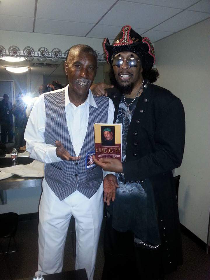 The Face of the Bass, Bootsy Collins will be 64 tomorrow. If you hear any noise its me. HAPPY BIRTHDAY! 