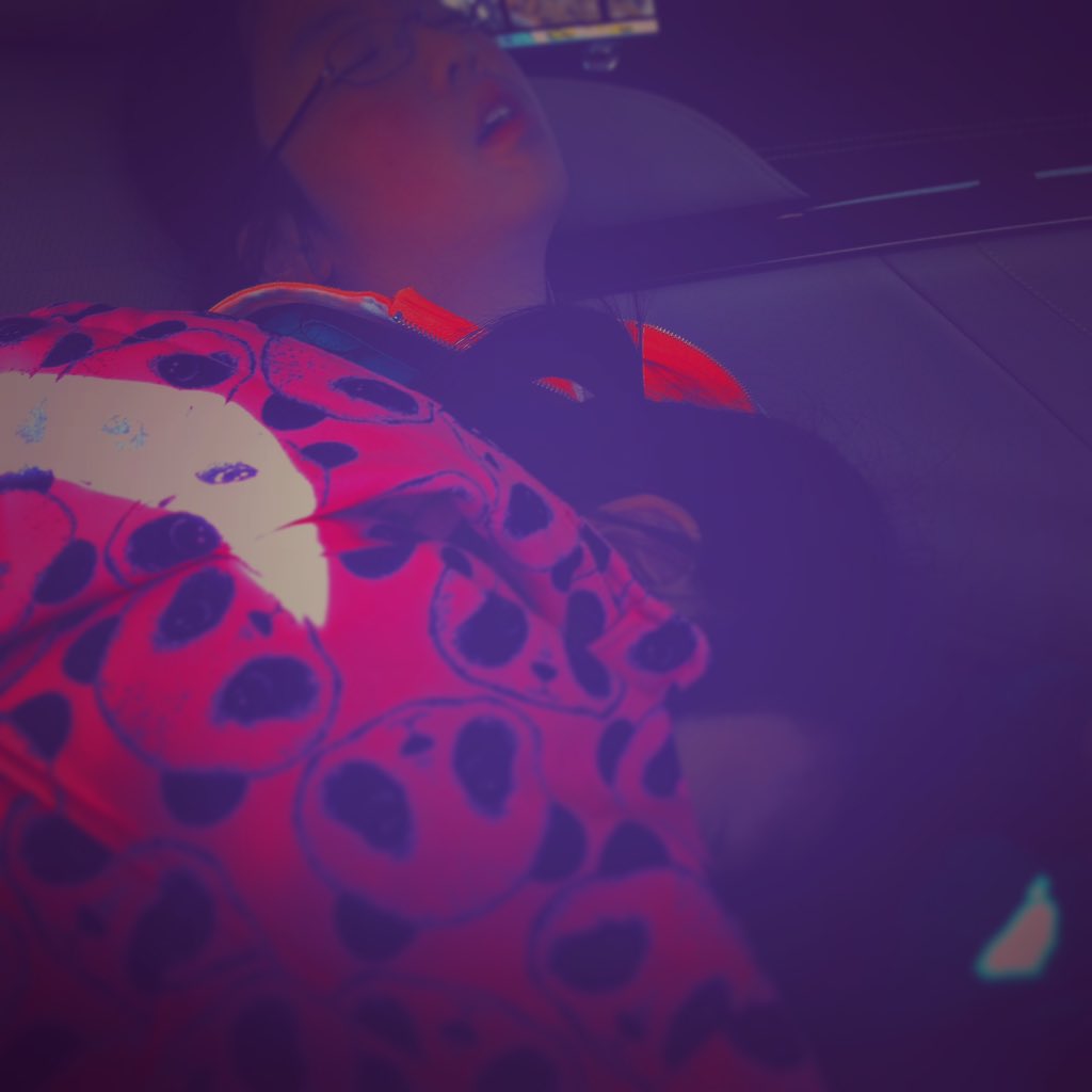 chilli_yang tweet picture