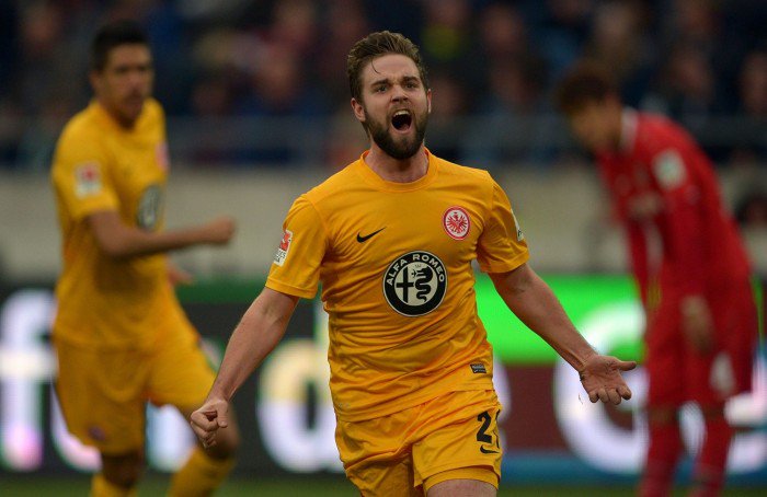BILD_Sport's tweet photo. BILD-Reporter Palmert: Stendera gibt der Eintracht neuen Mut #eintracht #sge #bildvideo
https://t.co/kZrwX0KUAI https://t.co/cD6Gg7VbGR