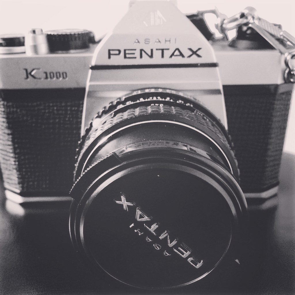 sam_marshall18's tweet photo. Playing around with these #35mm #analogue #pentax and #mediumformat #cameras #photography #art #artist https://t.co/BVKpkz7jkr