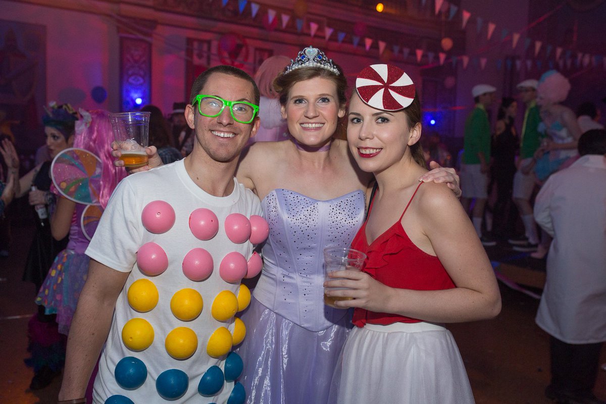 GustoBuffalo's tweet photo. We expected @TornSpace's Prom of the Dead to impress, and it didn't disappoint. Photos:  https://t.co/Jwylb9dOiw https://t.co/7D0bnBuEYf