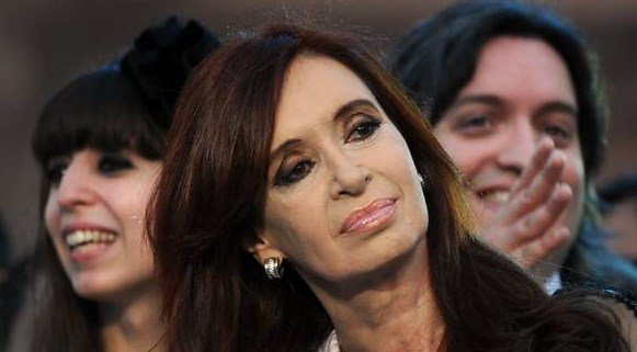 Gratuit Images Clarin On Twitter Humor Politico Hoy La Presidenta Corta actualisé par
