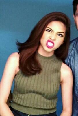 taeilmyeon's tweet image. Maine Mendoza

-The girl who spoke to the nation
without uttering a single word. 👌💞

#KMJS10