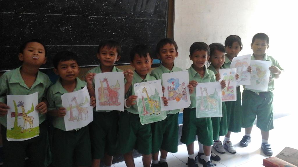 NiWardan's tweet photo. Hsil karya siswa ku taraaa😉 https://t.co/Cus1U4ejZL