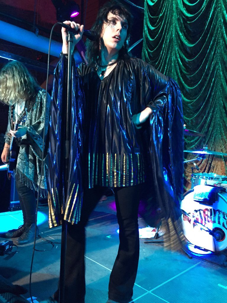 WAPSoltis's tweet photo. The many looks of the always majestic, insanely glamorous @LukeStruts of @TheStruts!!#StrutsLive https://t.co/Ko9RGev16M