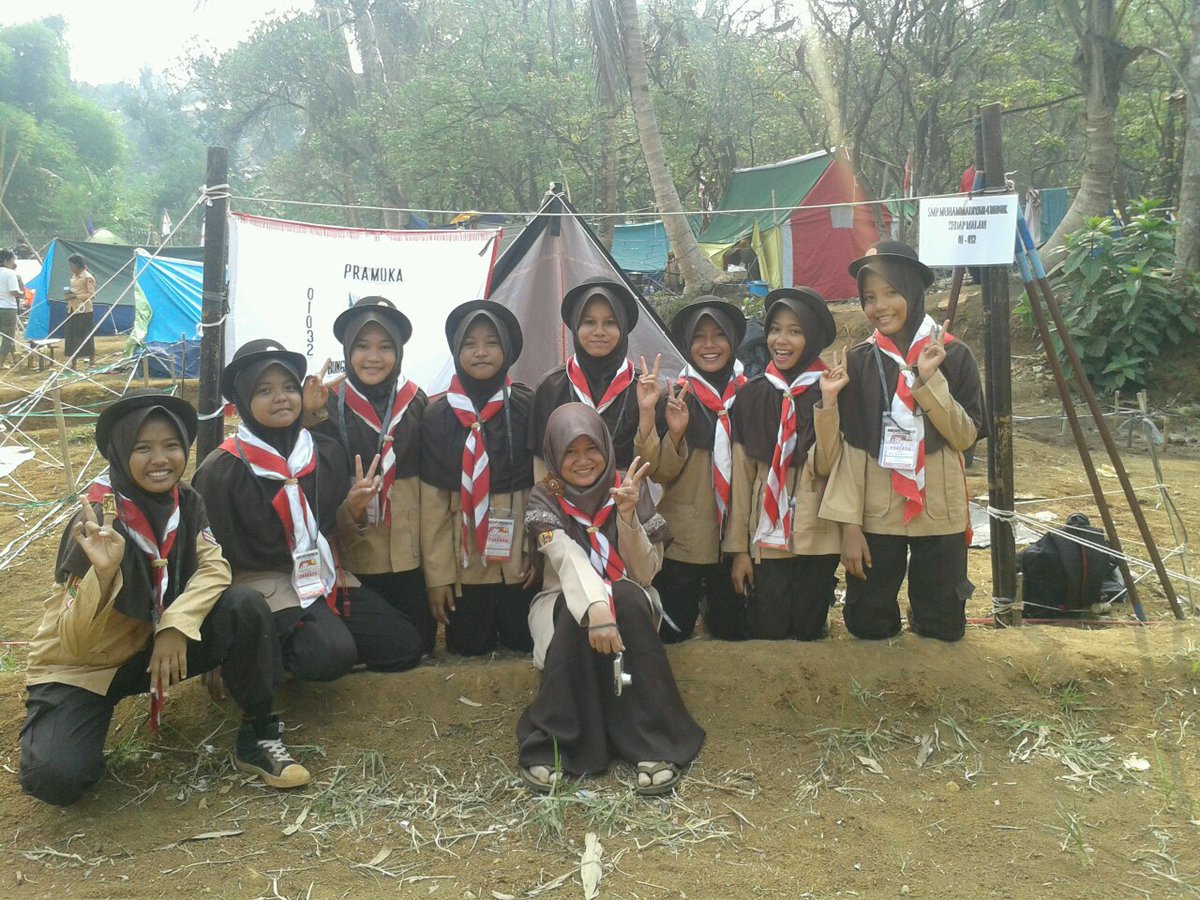 Risyrisyca's tweet photo. Dengan segala keterbatasannya,
Selama 3hr 2malam menemani sy mengucapkan Terimakasih &amp; mohon maaf~ https://t.co/p2LRbZOp9g