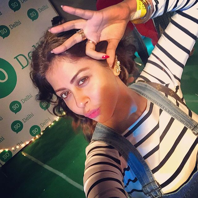 BhatiasFC's tweet photo. @bhatia_sona #SSona Dii having fun at #GrubFest.
#Mansi https://t.co/DCnC2uWELL