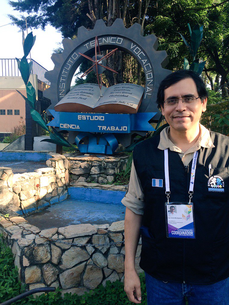 ElyRecinos's tweet photo. Carlos Maldonado coordinador #Fischmann llama al voto recordando que es por Guatemala @Noti7Guatemala https://t.co/FgBmEa2ZLY
