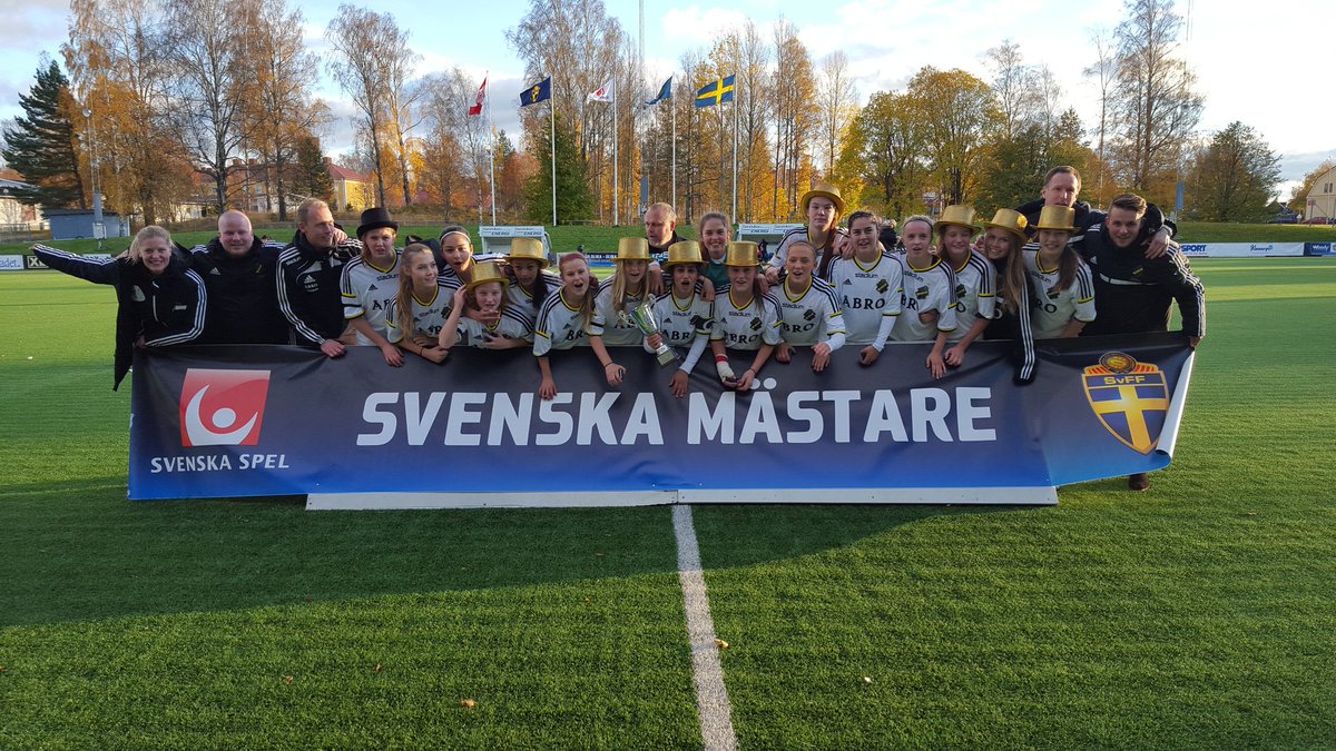 SM-GULD!! #F16SM #AIK