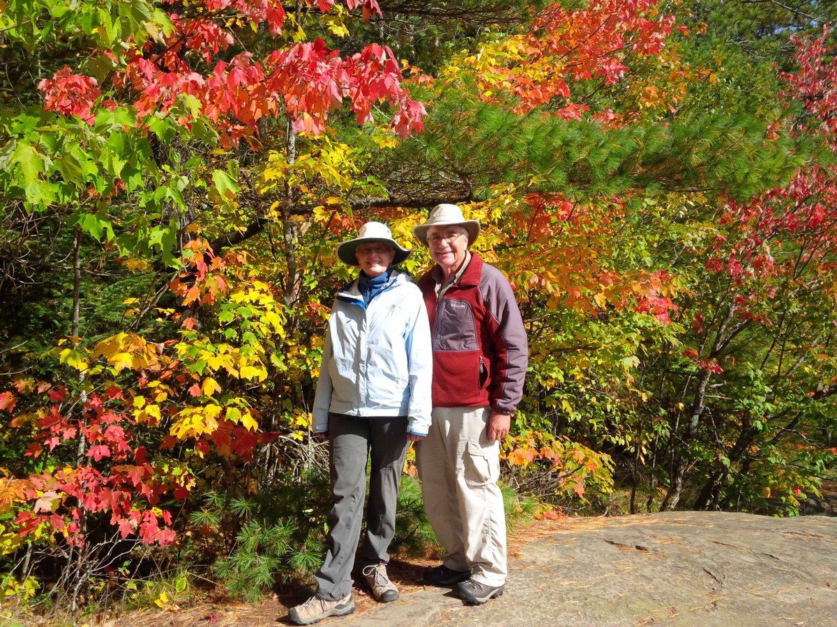 cerwright's tweet image. Hiking in Algonquin P.P. with Carolyn  Oct 1st with the Fall colours