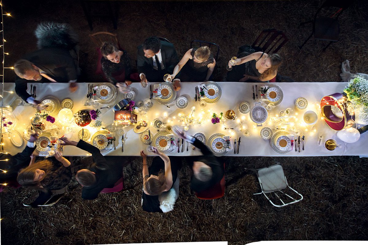 VilleroyandBoch's tweet image. Beautiful #outdoor #dinner. Truly a #festiveTable #inspiredbyVB. #Familytime instagram.com/p/82npx_pDQz/