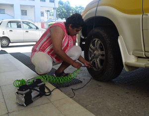Nid_War's tweet photo. Checking the air pressure and basic checks are so important for any car @MFCWL #WomenBeBo thanks the lead sponsors. https://t.co/aIIPCql0eV