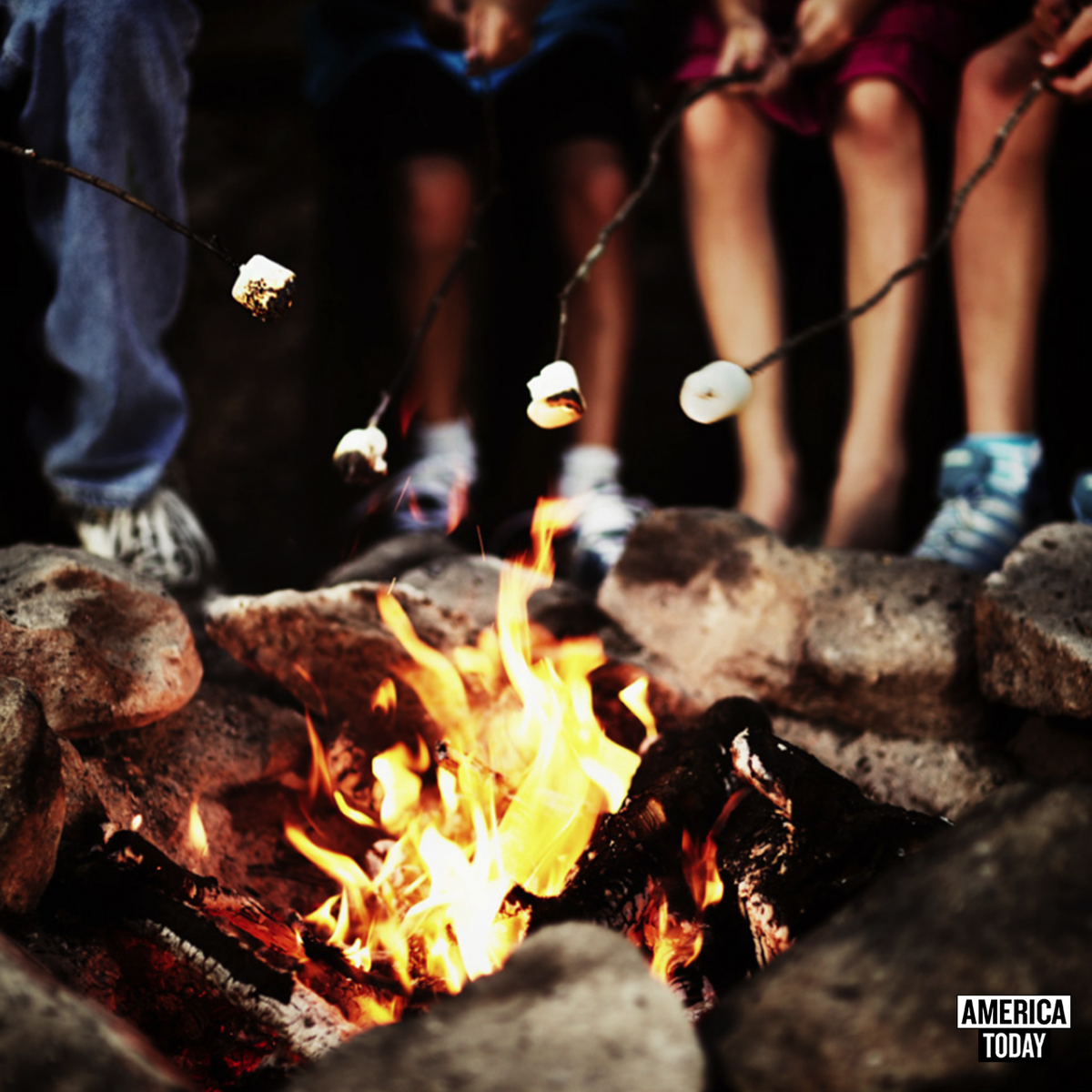 America_Today's tweet photo. Nothing says more about the Fall than Friends, bonfires and marshmallows! https://t.co/30Dxm108DT