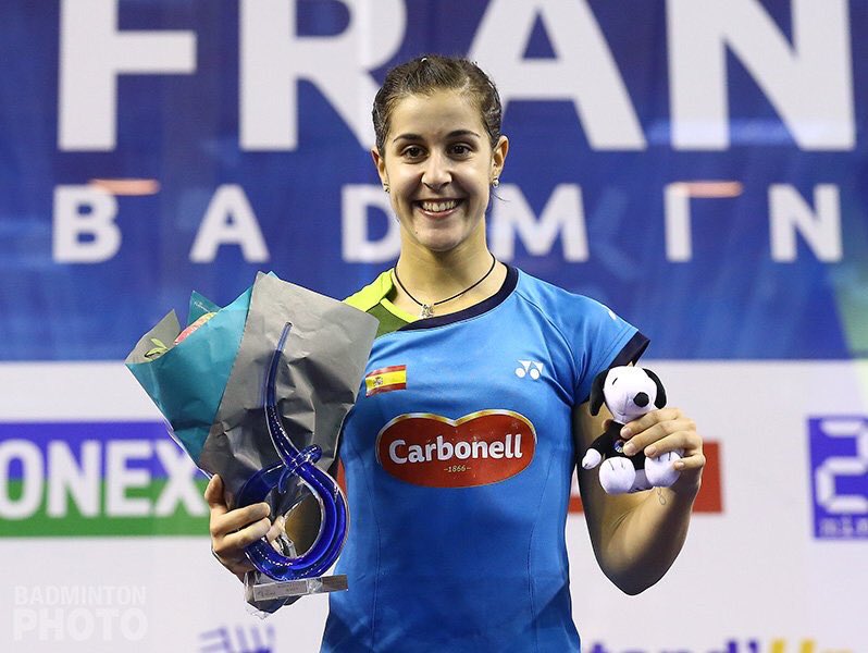 CarolinaMarin's tweet photo. FRENCH OPEN CHAMPION 😀🏆🏅
Thanks to the amazing audience👏🏻
CAMPEONA DEL OPEN DE FRANCIA 😊🏸 Gracias a todos!!😘😘 #Allez https://t.co/Ifmmgz5J80