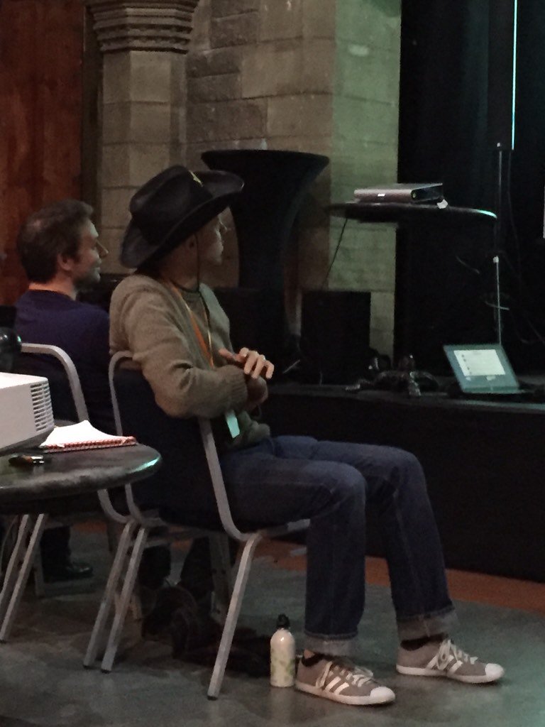 tripgenieworld's tweet photo. Who else is as jealous of @maiadonohue 's hat as we are tonight!! #western #paparazzigotmelike @launch_ed #3DSEDIN https://t.co/CQMWGgePJX