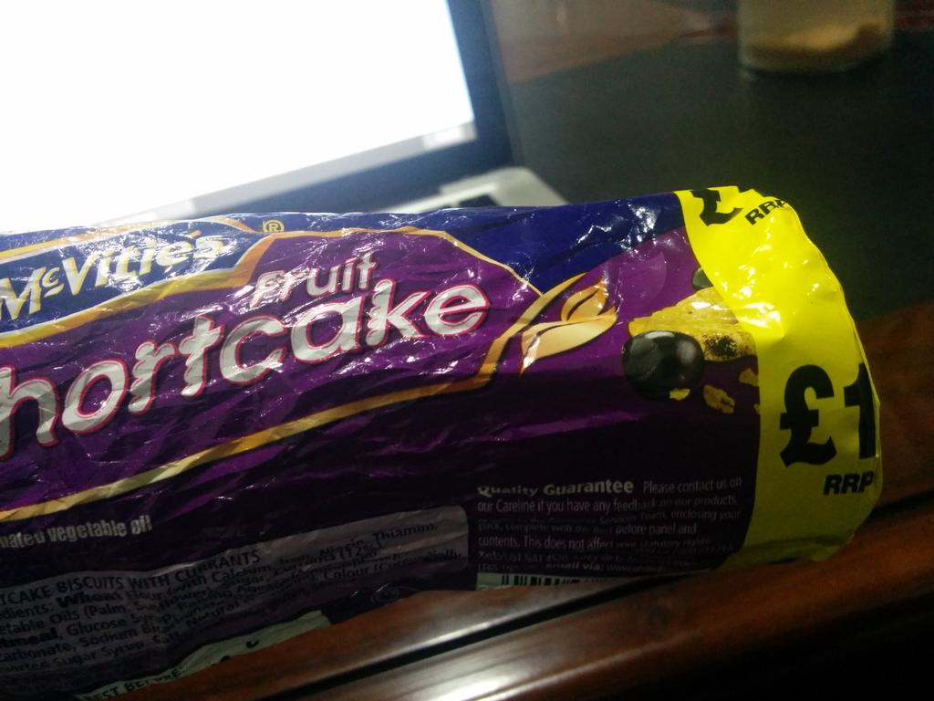 kobina's tweet photo. When the cookie clearly says 1 pound and they sell it to you in #Accra for 4 pounds equivalent #supernormalprofits? https://t.co/QYY8Vj8OHi