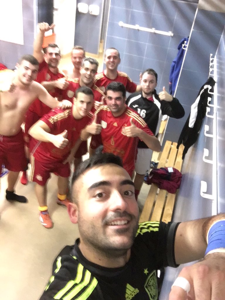 PopRockTavernFS's tweet photo. Derrota por 3-0. A seguir trabajando para que llegue la primera victoria. #chechunoesvalentino https://t.co/EgcoUNqKzc