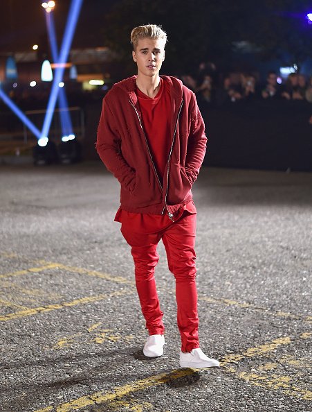 biebersmaniabr's tweet photo. Justin no EMA 2015!

BMBRBieberEMA #EMABiggestFansJustinBieber https://t.co/G0OM5BDxWg