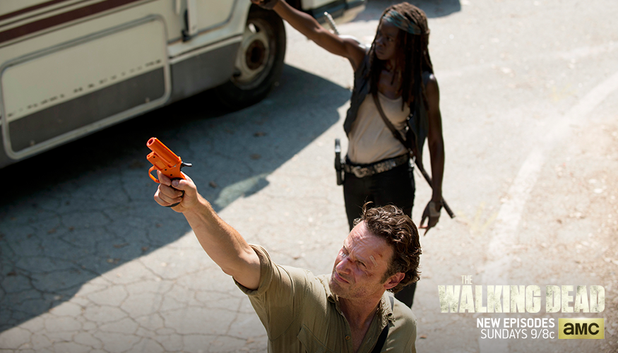 WalkingDead_AMC's tweet photo. Relive every heart-pounding moment – watch the #TWD mini-marathon starting at 6:30|5:30c. https://t.co/MOPHoYNjcL