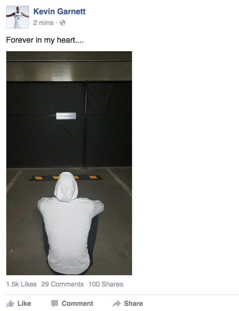 DefPenHoops's tweet photo. Kevin Garnett pays tribute to Flip Saunders. 

#RIPFlip https://t.co/egENicIiNo