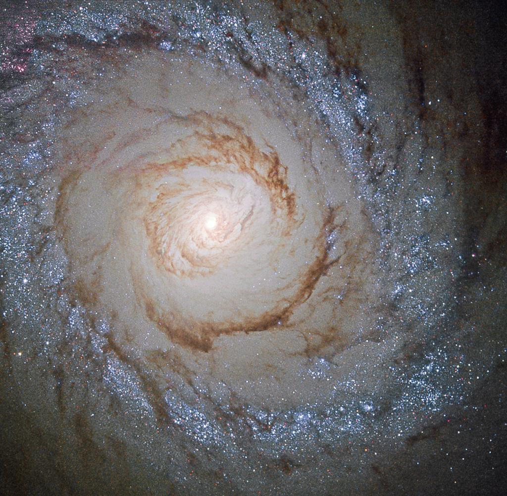 This stunning galaxy seen by <a href="/NASA_Hubble/">NASA Hubble</a> is around 16 million light-years away: go.nasa.gov/1i5AN44 #NASABeyond