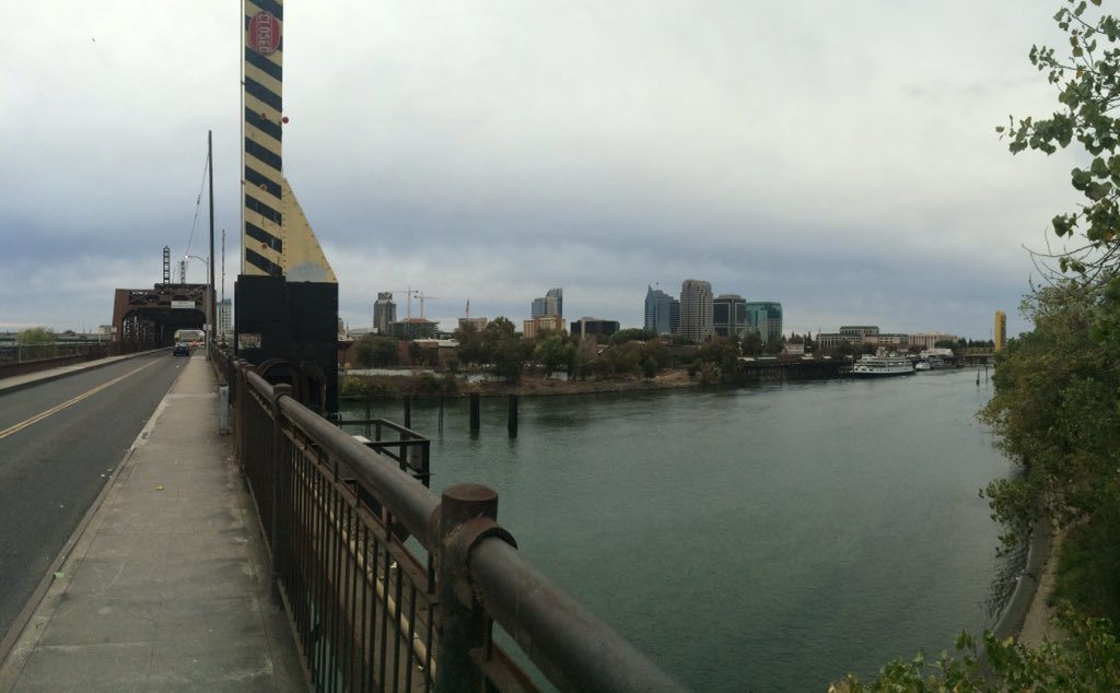 StoryKeepingBio's tweet photo. No Sun. Sacramento is sad we're leaving today. #APH2015 https://t.co/1SV4Hv5q0m