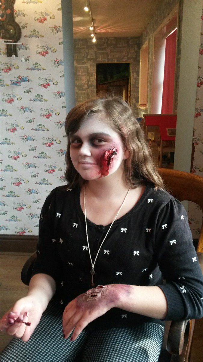 Enjoyed creating Halloween special FX makeup yesterday,Abbey House Museum @ILoveMuseums <a href="/LeedsMuseums/">Leeds Museums & Galleries</a> <a href="/AnniMakeUp/">AnniMakeUp</a>