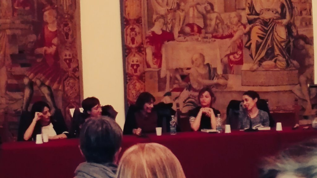 giuliataddeo's tweet photo. #QuelloCheHaiAmato @UtetLibri e 5 tra le mie donne preferite insieme (Laura Violetta Giusi Mari e Claudia) #BCM2015 https://t.co/w32XswDo4k