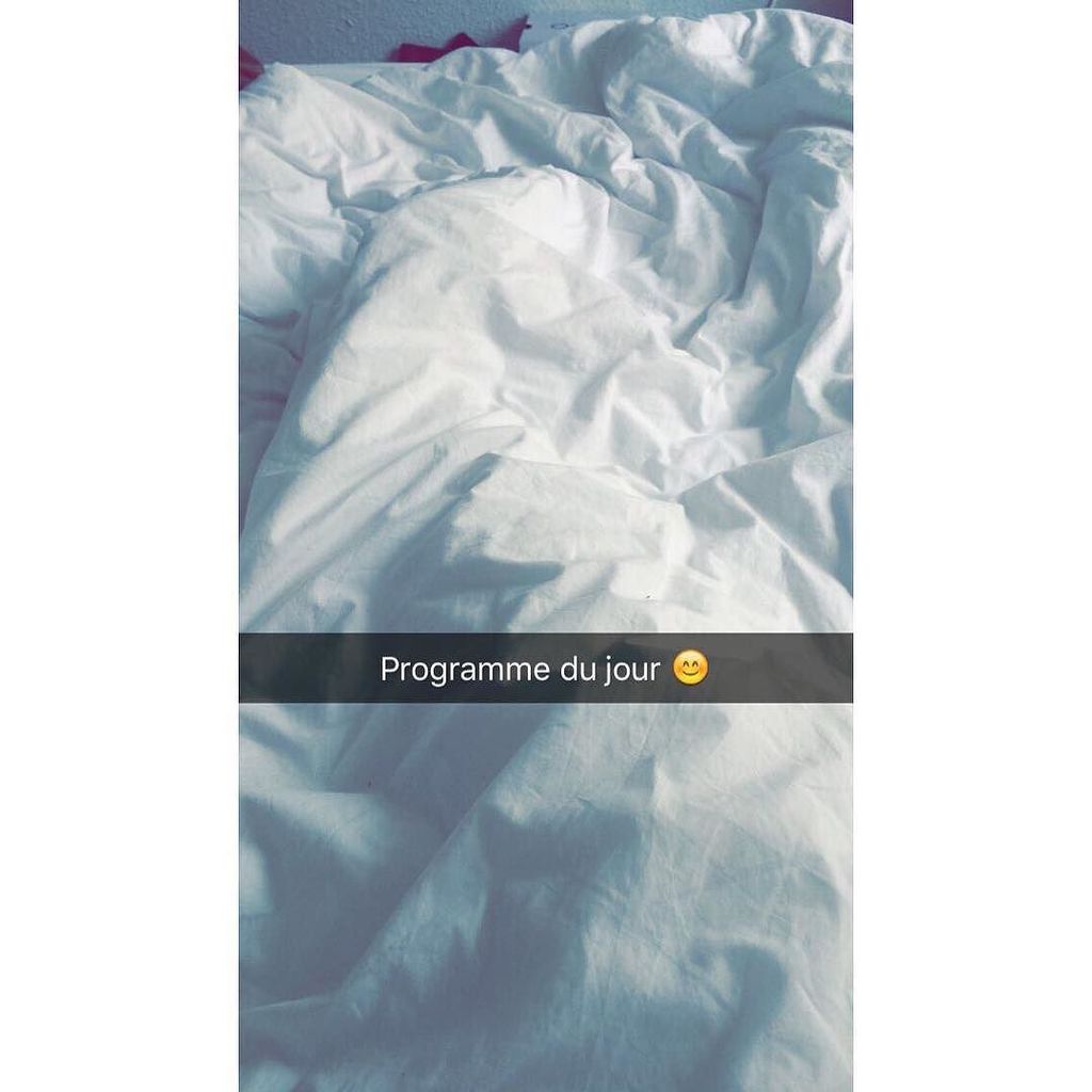 BigIsBeautyful's tweet photo. Le meilleur programme du monde vous êtes d'accord ? #sleepallday #faittropfroid https://t.co/wZWzG2woan https://t.co/jFmk1lvEvV
