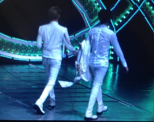 SHUFEN0408's tweet photo. 151025 Jongkey SWC4 IN SHANGHAI #1 cr: 山泥村金鐘範 https://t.co/1jH5kKqKL6
