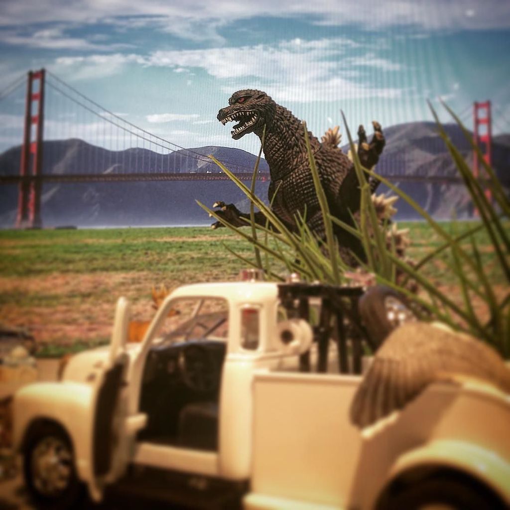 iansdrummond's tweet photo. Danger danger! #scaleplay @peabodyessex https://t.co/e1CGUb1PoQ https://t.co/RFp59FK9Of