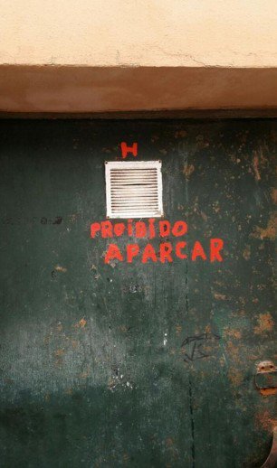 Soy_DePueblo's tweet photo. No tener ni idea de donde va la H en "prohibido" y pensar "Bah, la pongo aquí y que cada uno la ponga donde quiera" https://t.co/s9dzzq7i9N