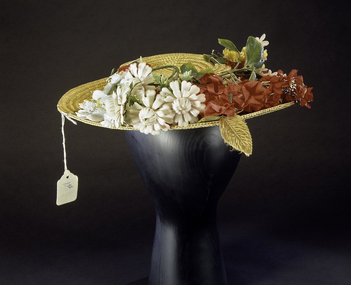 amhistorymuseum's tweet photo. Today in 1912: Country comedian Minnie Pearl is born. Her straw hat is in our collection. #GrindersSwitch https://t.co/Gps6pw8rm0