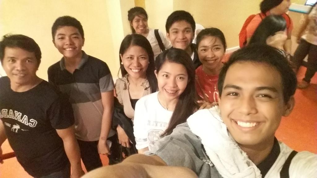 Jhoimoo's tweet photo. So blessed to have them! 
Our kind of Saturday at E.K 💞 https://t.co/jpgk711bST