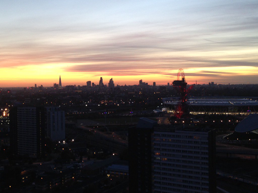 GiblinSarah's tweet photo. I love this city 🌆 https://t.co/b3gVIcDe12