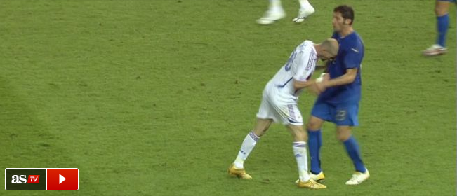 Otras leyendas del deporte que ensuciaron su nombre con feas acciones ▶  as.com/videos/2015/10… vía <a href="/diarioas/">Diario AS</a>