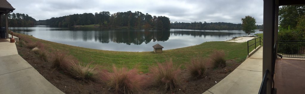 whomase's tweet photo. #gaedge #ccu #uga https://t.co/iL6h5GWgvo