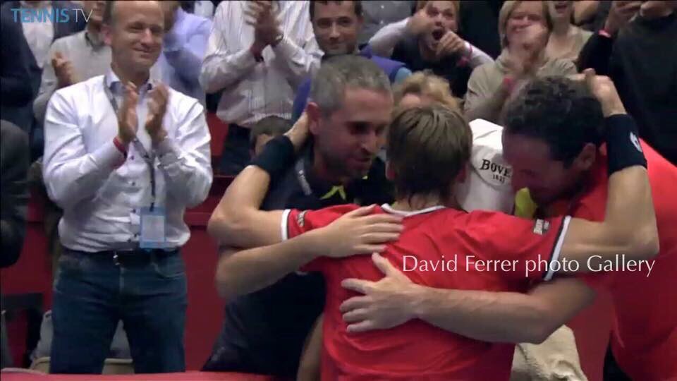 DavidFerrer87's tweet photo. La vida siempre te da segundas oportunidades! Gracias equipo. Campeones! https://t.co/X8RpmlXXIi