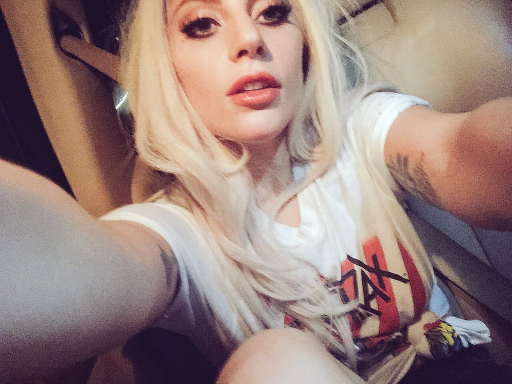 Lady Gaga On Twitter Last Night She Saiiid Oh Baby I Feel So Images, Photos, Reviews