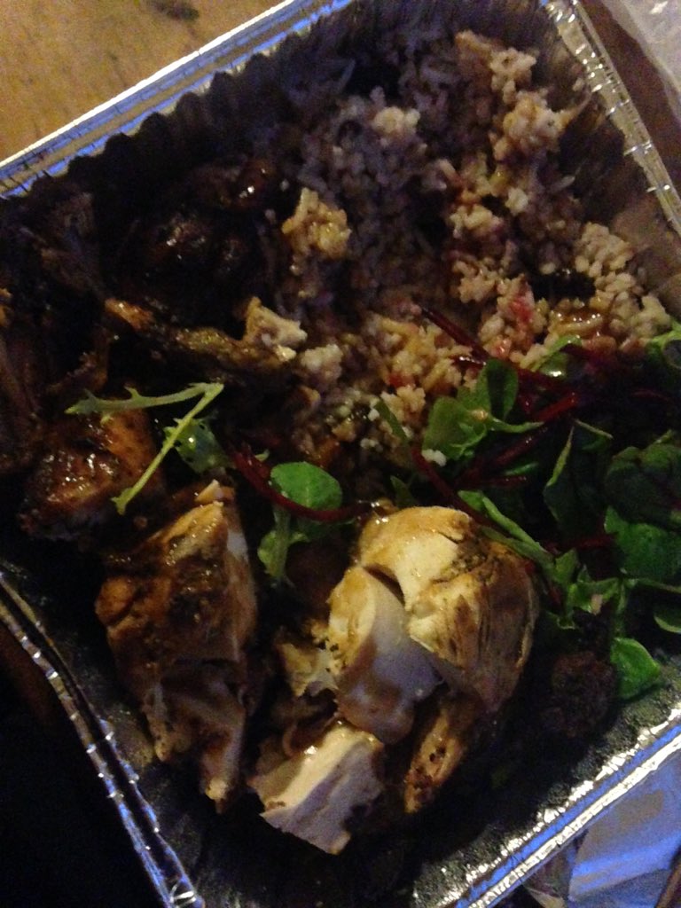 KupKase's tweet photo. #jerksunday @deli_lamasw16   Flipping lush. Tender, juicy. Taste buds are singing 😋😋💋 https://t.co/yBpEZ3J3EL