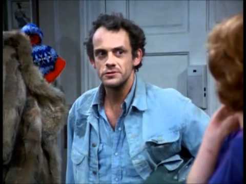 10/22:Happy 77th Birthday 2 actor Christopher Lloyd! Stage+Movies+TV! Fave=Taxi=Emmy!+more! 