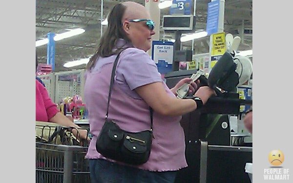 donutsalad123's tweet photo. Haircut from Walmart  #WorstImpulseBuy https://t.co/q3K8o7Pgu4