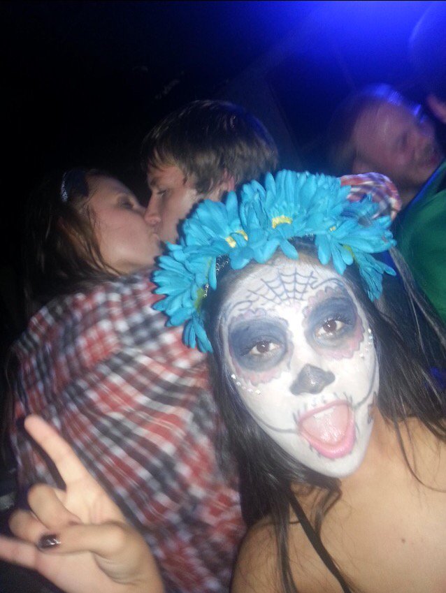 TAMUmakeouts's tweet photo. HALLOWEEN IS ALMOST HERE AGS 🎃 Here is a throwback to last year https://t.co/7UpOBDn6Zl