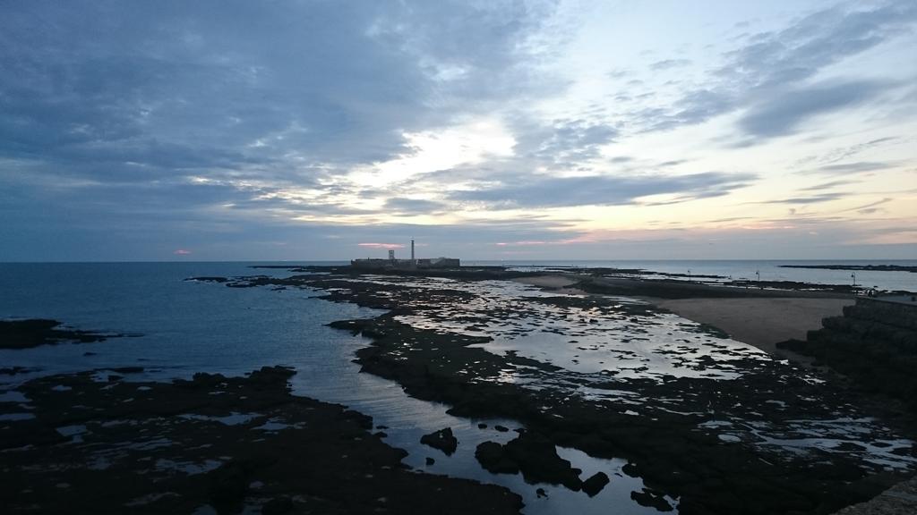 El Castillo de San Sebastián.  #Cadiz en otoño es una joya.