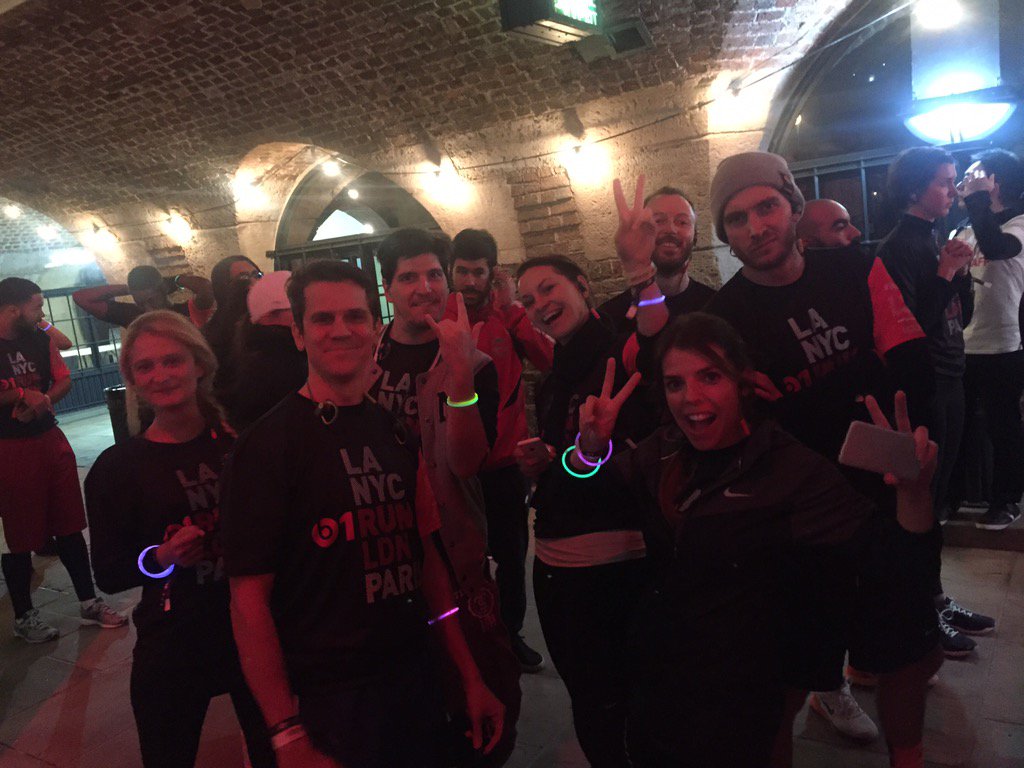 Blinks13's tweet photo. Team Hustle #beats1run https://t.co/8K13Daq7ca