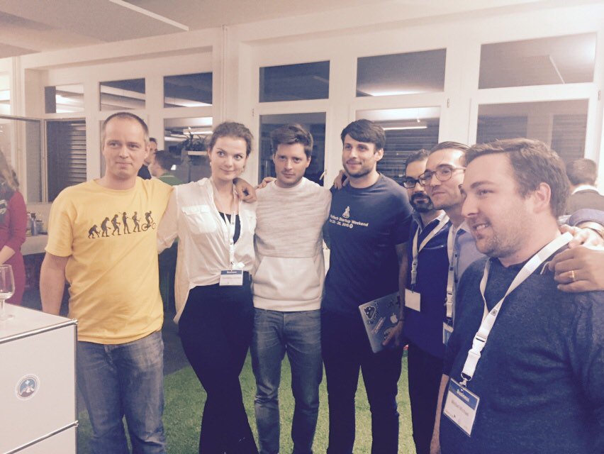 finanzprodukt's tweet photo. the Swiss Social backed Insurance Team "Insure.US) #fintechzh https://t.co/spAzbxeLqA
