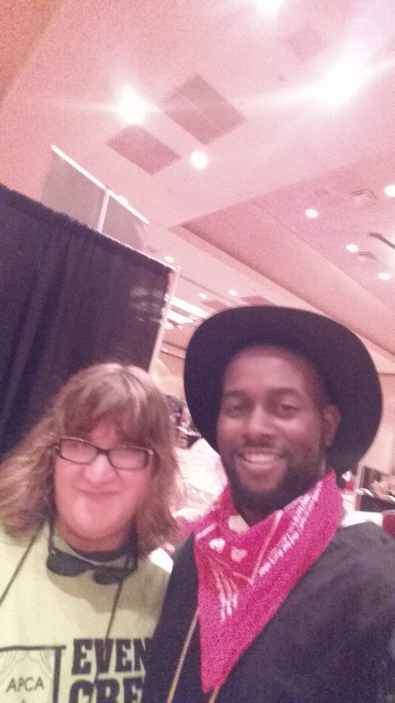 MiracleDreaming's tweet photo. @Odd_Rod An inspiration to me, a man of wonders and giving me amazing encouragement. ❤Thanks #apcamw15 https://t.co/r92LR5xghv