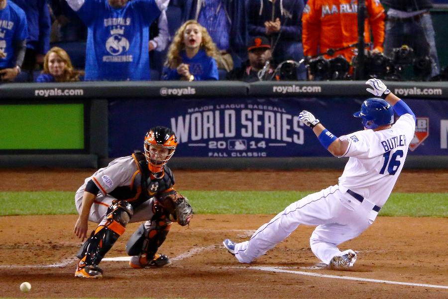 Forbes's tweet photo. The brand value of the MLB World Series in 2015 is $101 million: https://t.co/jHnWF4wh1t https://t.co/x6YsUCtsJq