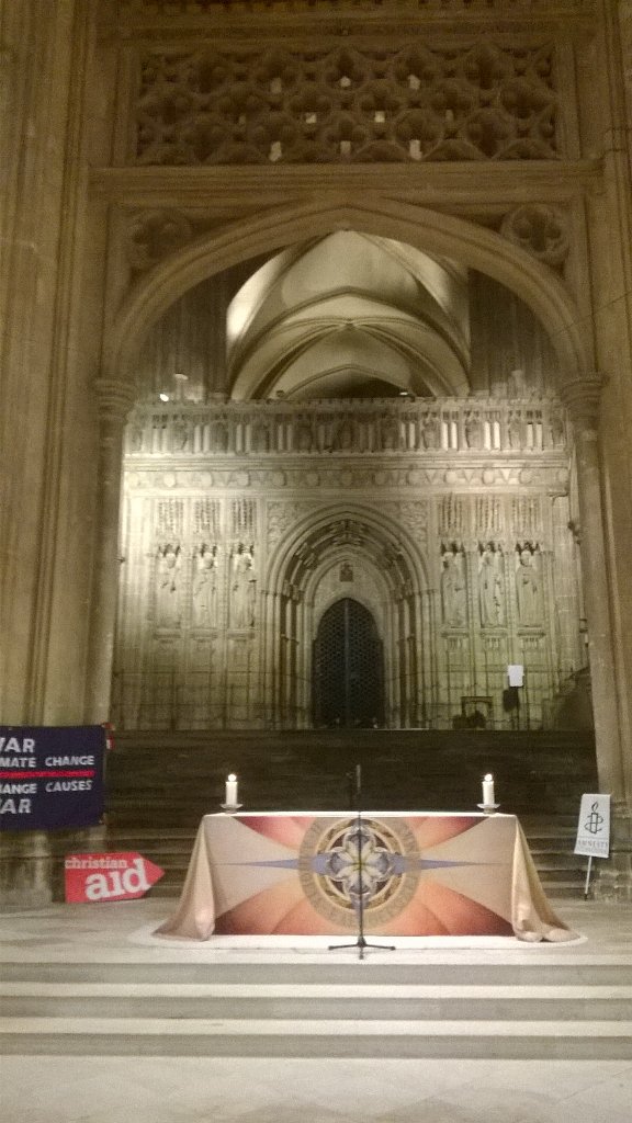 UNAServicePeace's tweet photo. Preparing for our Service for Peace @No1Cathedral which starts shortly, celebrating #UN70! https://t.co/fYAH5xZ9XT